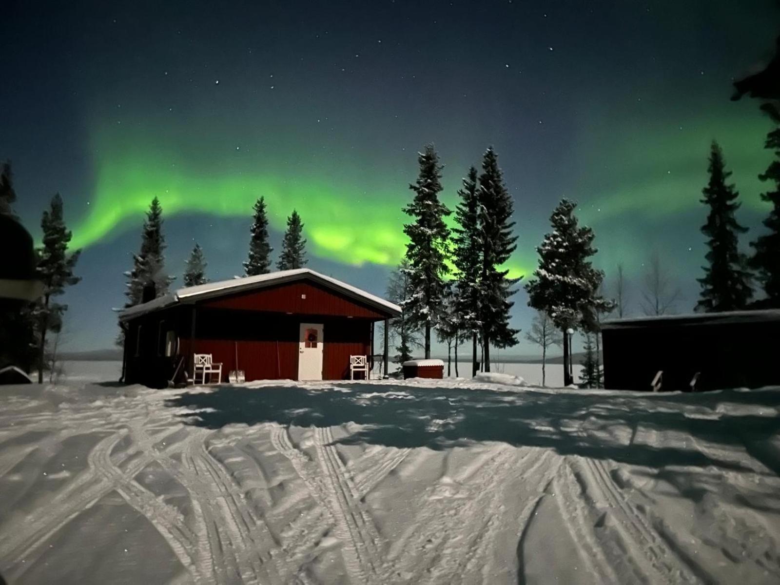 Camp Caroli Family House Villa Jukkasjärvi Dış mekan fotoğraf