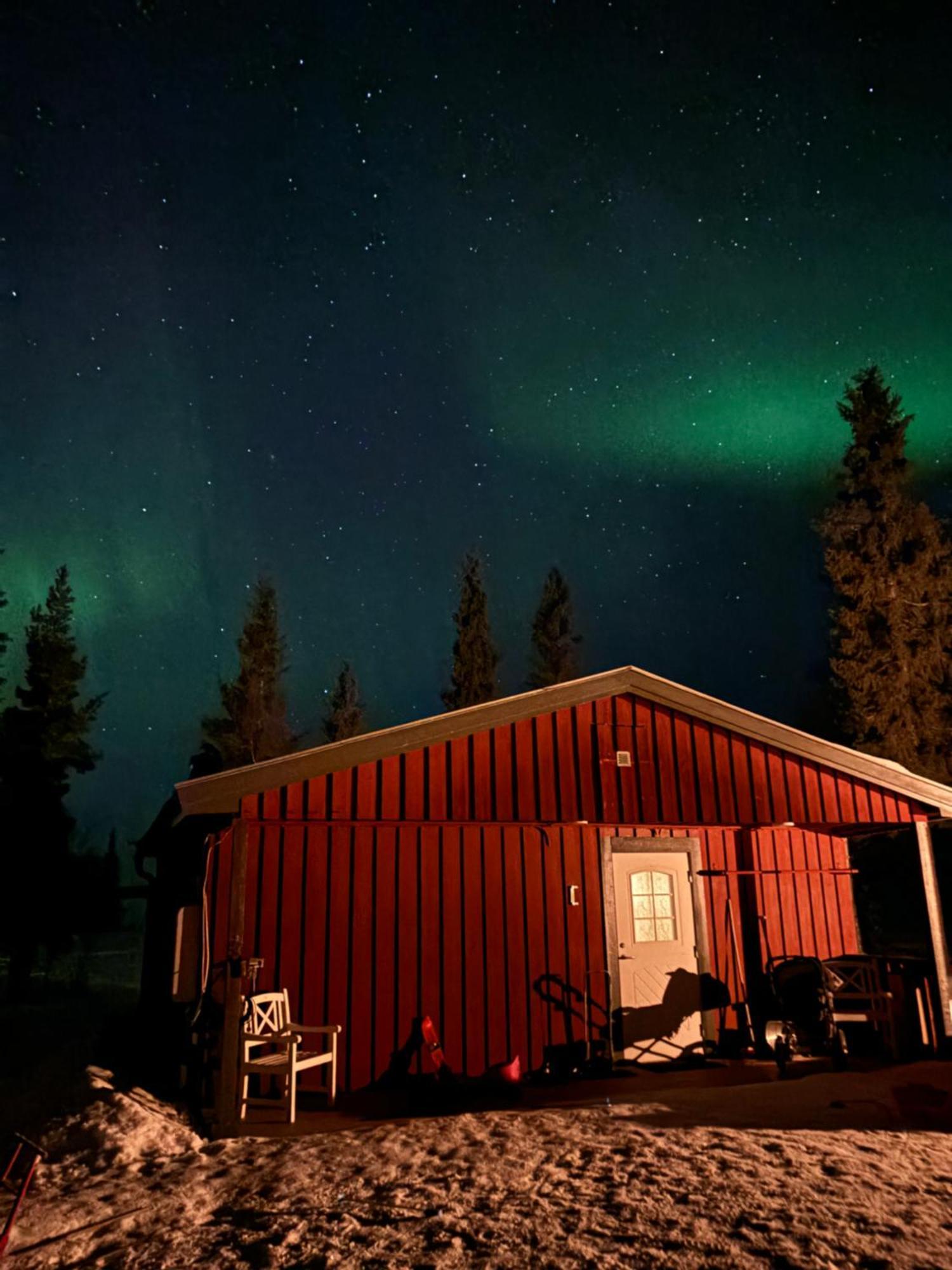 Camp Caroli Family House Villa Jukkasjärvi Dış mekan fotoğraf